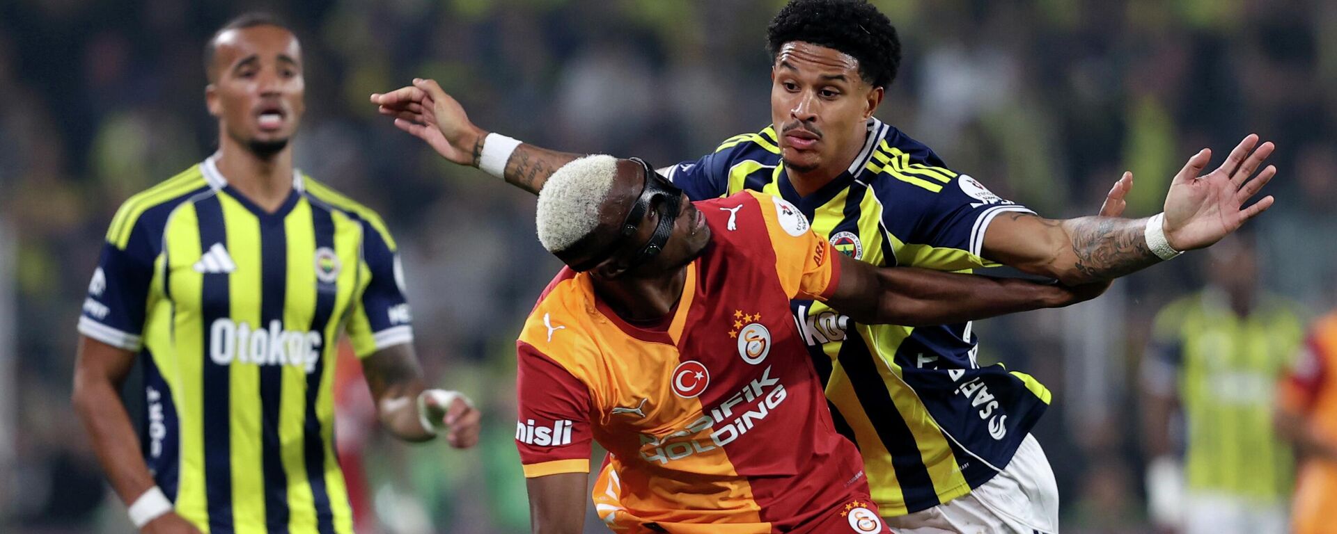 Fenerbahçe-Galatasaray - Sputnik Türkiye, 1920, 01.12.2025