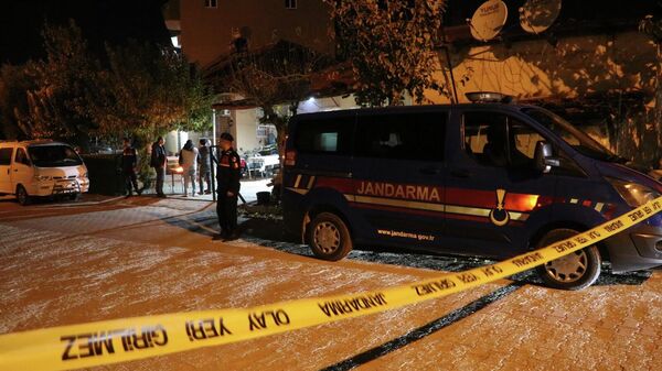 Denizli'nin Pamukkale ilçesinde elindeki tüfeğin kazara ateş alması sonucu kız arkadaşını öldüren 15 yaşındaki çocuk gözaltına alındı - Sputnik Türkiye