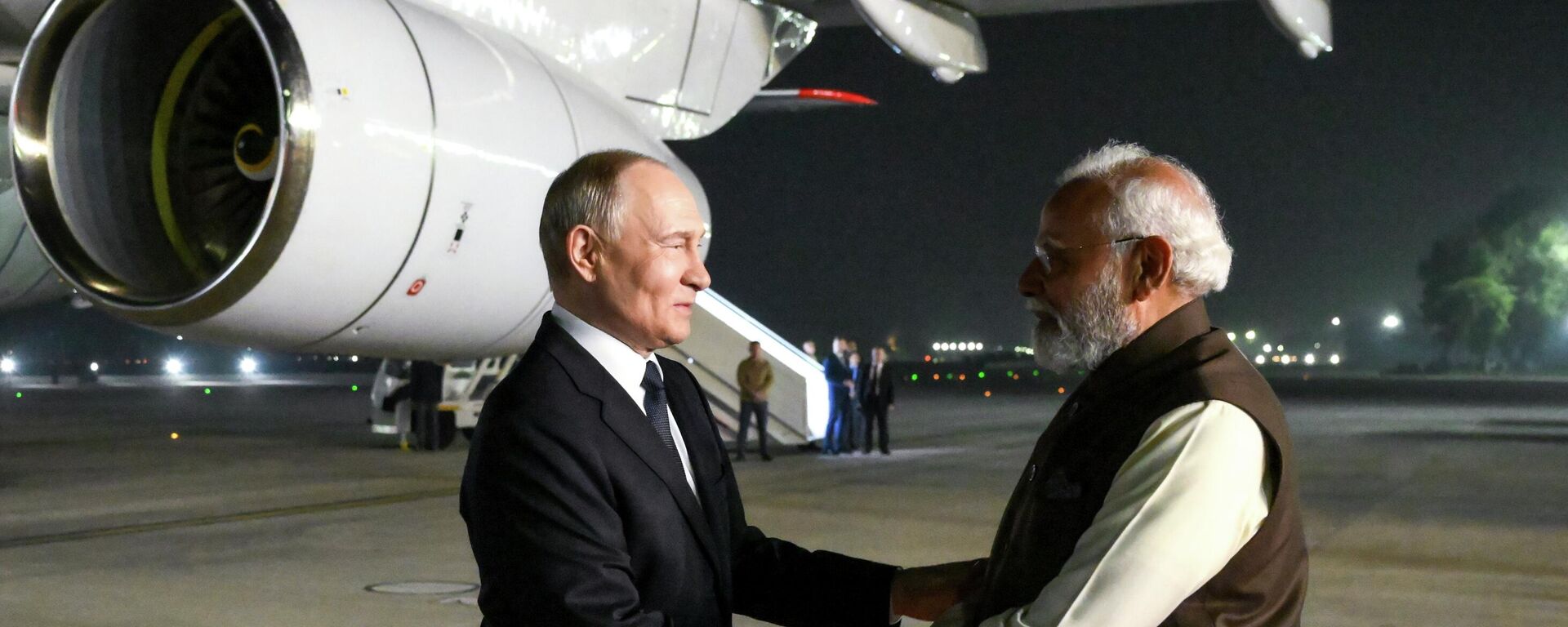 Vladimir Putin-Narendra Modi - Sputnik Türkiye, 1920, 04.12.2025