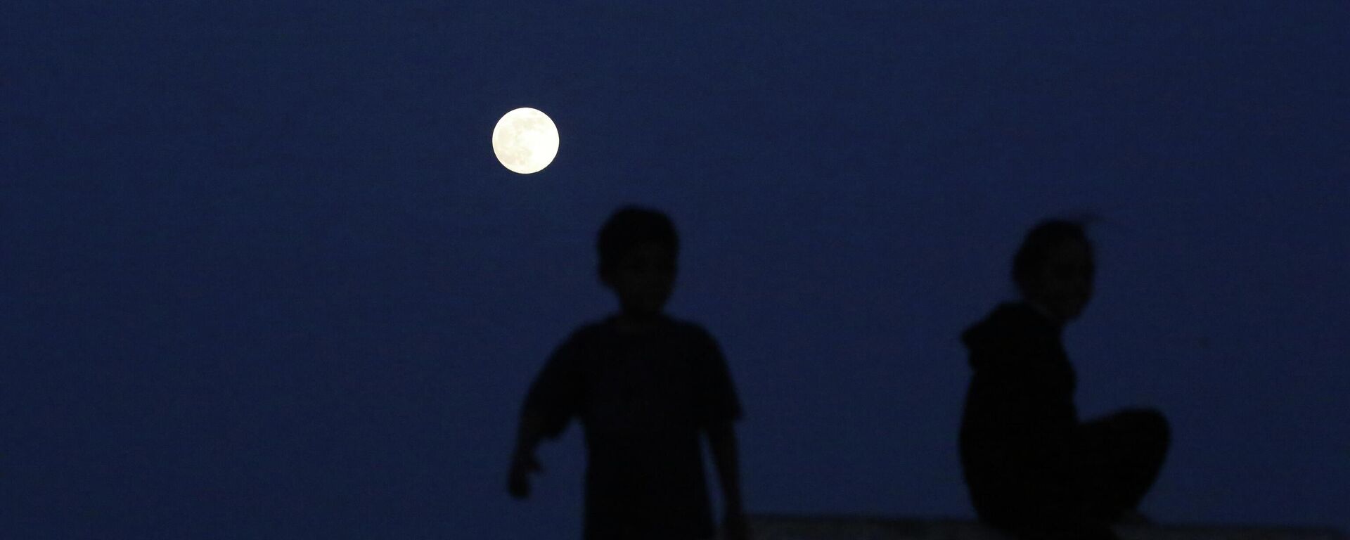 Gazze Şeridi'nin orta kesimindeki Al Mughraqa bölgesi - Sputnik Türkiye, 1920, 16.12.2025