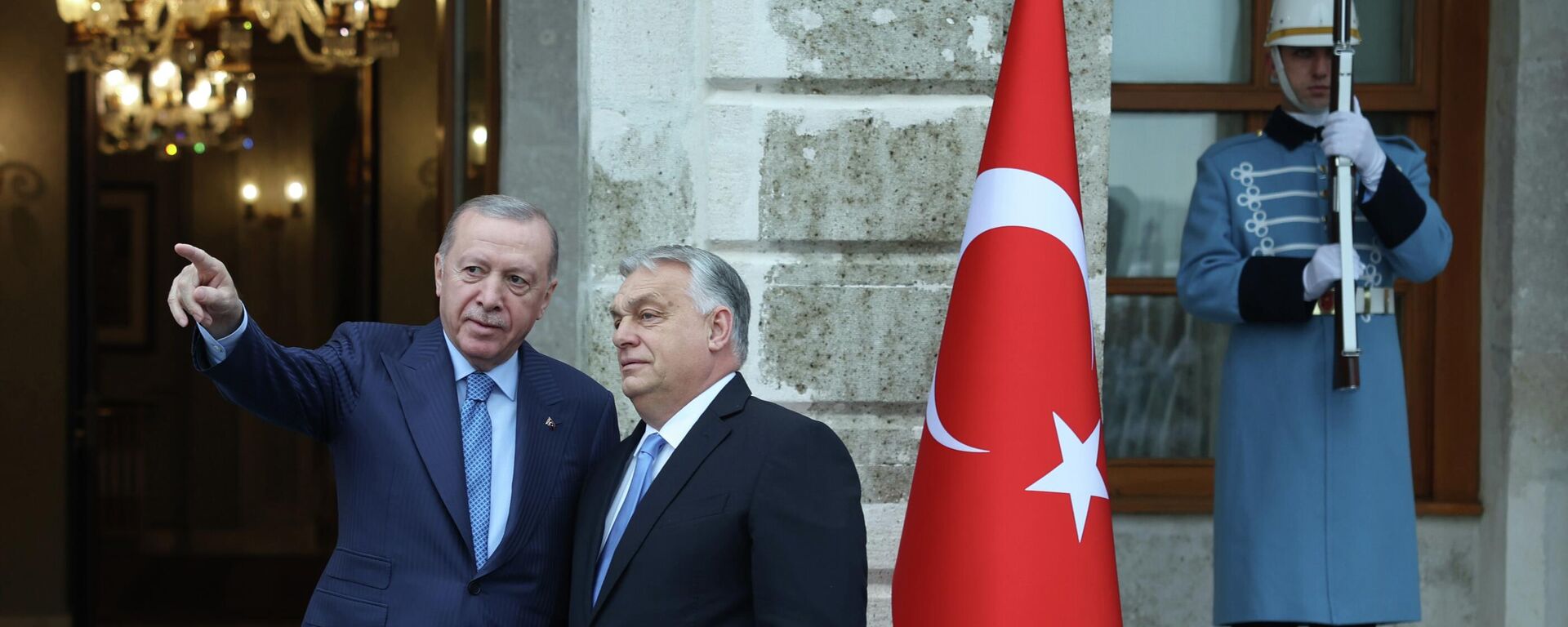 Cumhurbaşkanı Erdoğan, Macaristan Başbakanı Orban'ı resmi törenle karşıladı
Cumhurbaşkanı Erdoğan, Macaristan Başbakanı Orban'ı resmi törenle karşıladı
- Sputnik Türkiye, 1920, 08.12.2025