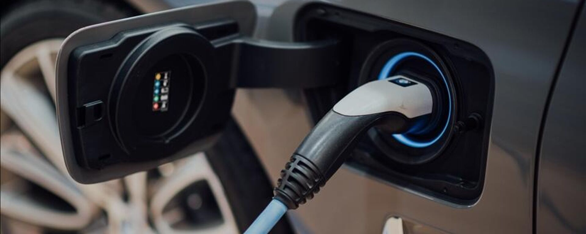 Elektrikli otomobil - Sputnik Türkiye, 1920, 09.12.2025