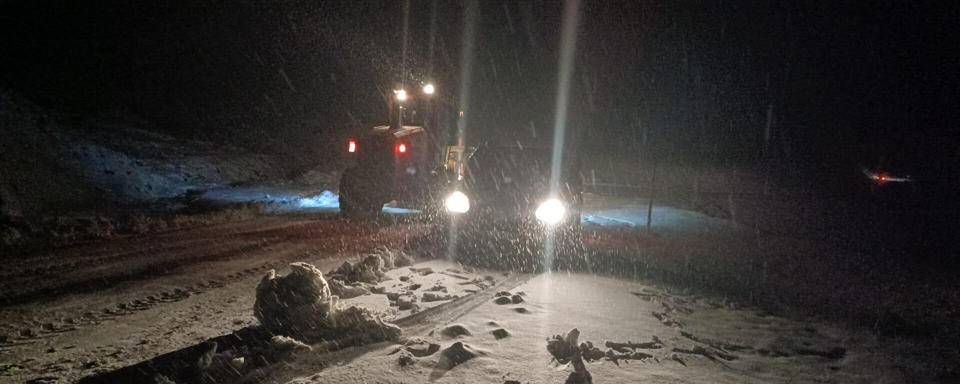 Kar yağışı - Sputnik Türkiye, 1920, 09.12.2025