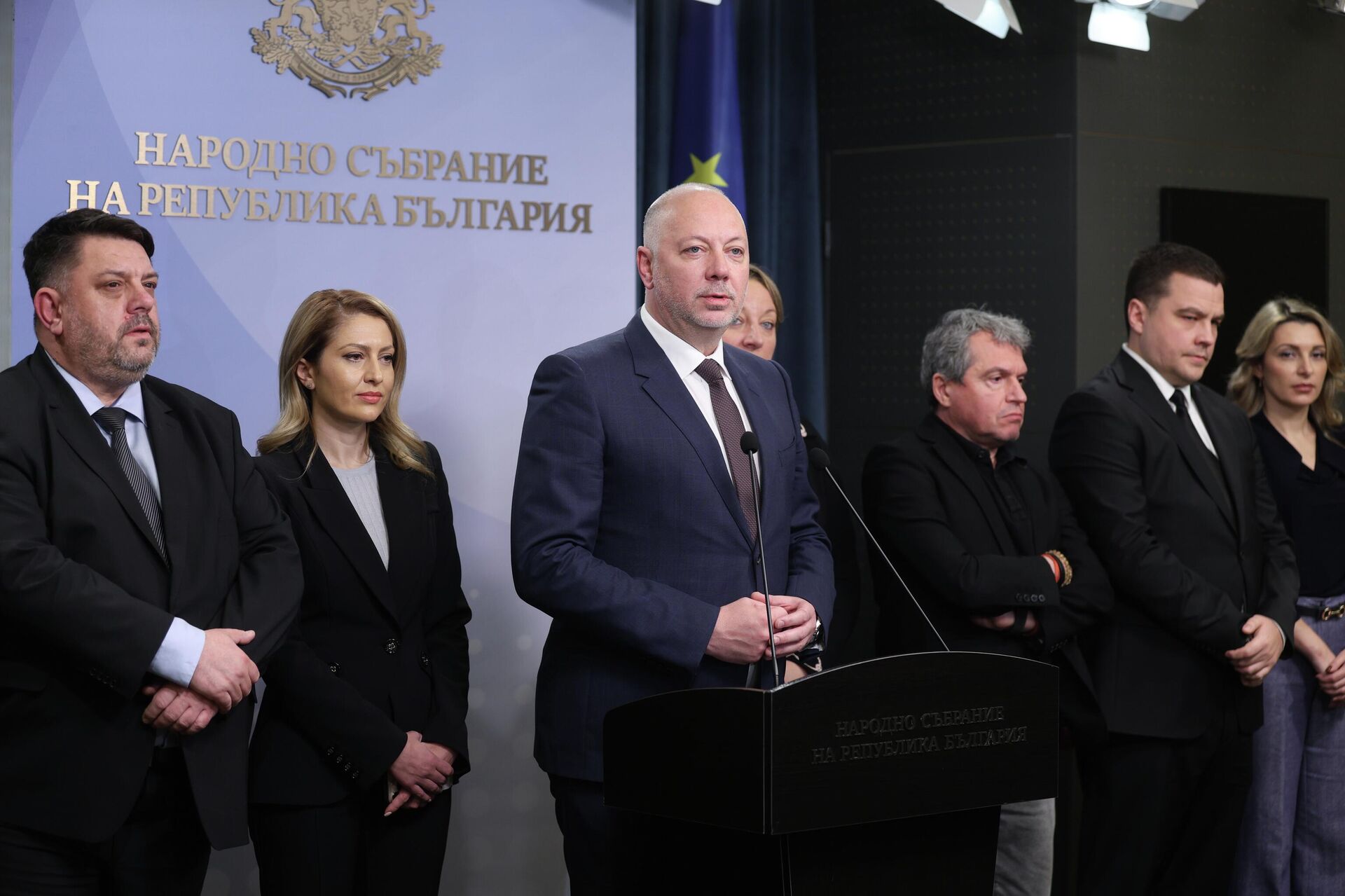 Rosen Jelyazkov - Sputnik Türkiye, 1920, 12.12.2025