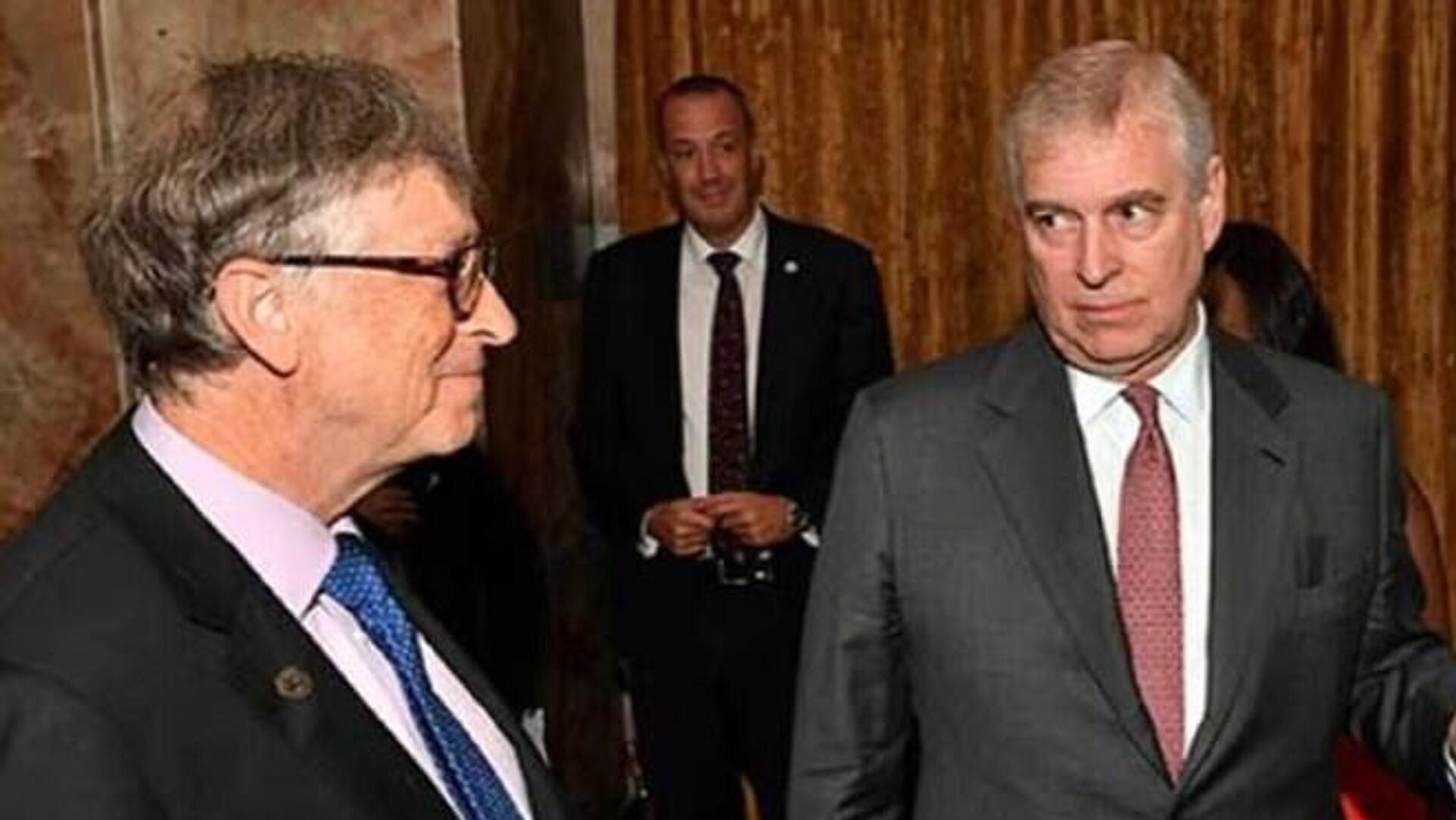 Epstein dosyalarında Andrew - Sputnik Türkiye, 1920, 05.02.2026