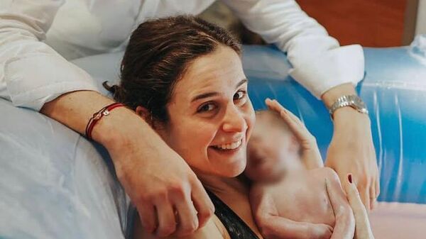 Ömer Sarıgül ve Revna Sarıgül - Sputnik Türkiye