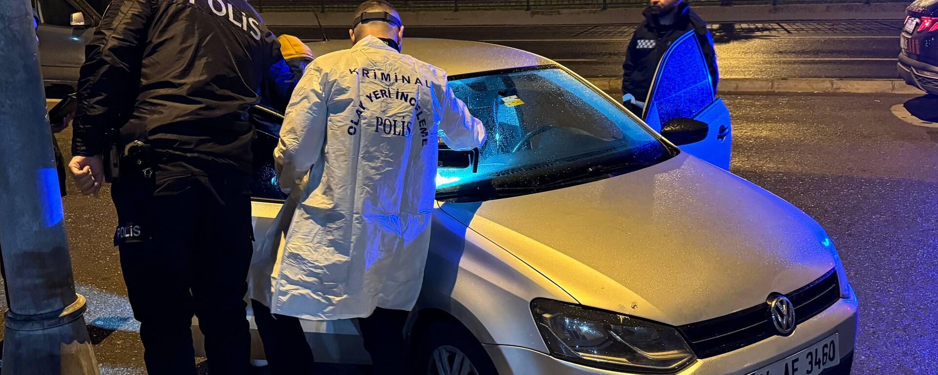 GBT yapmak için gittikleri araçtan ceset çıktı - Sputnik Türkiye, 1920, 13.12.2025