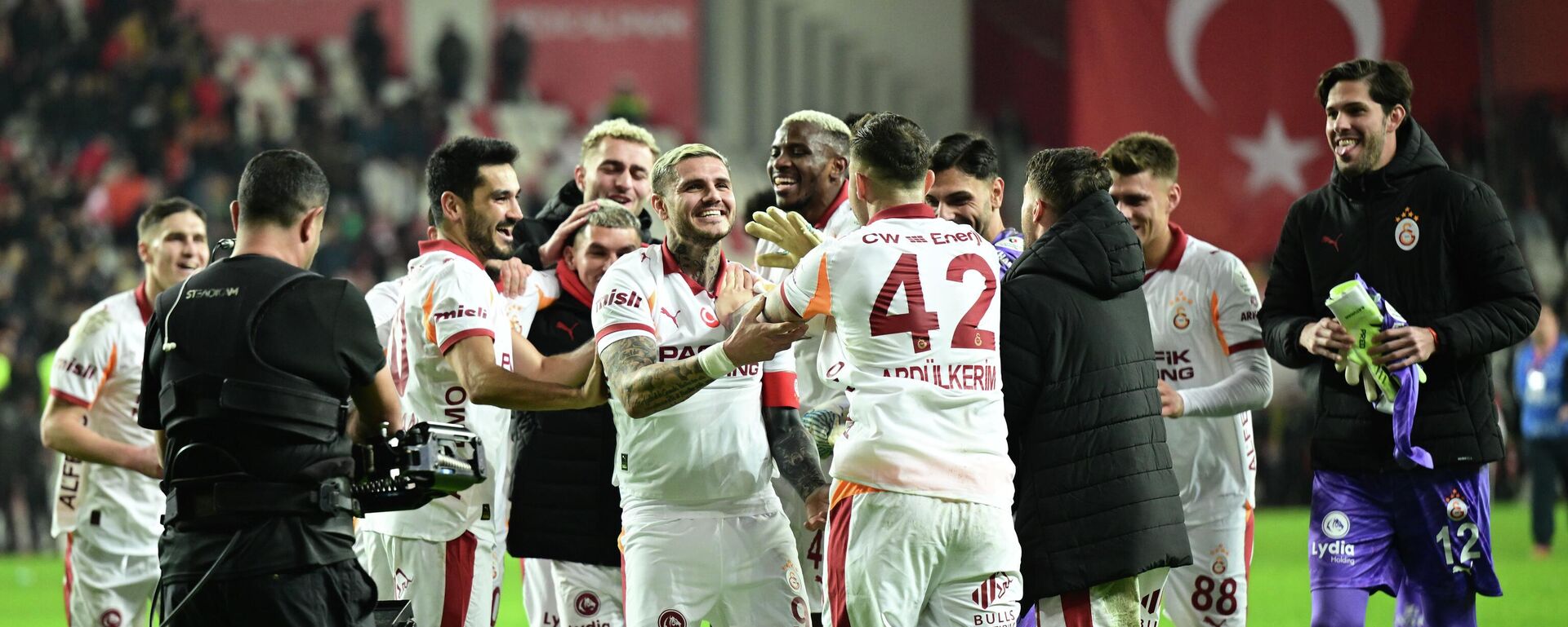 Galatasaray - Sputnik Türkiye, 1920, 14.12.2025