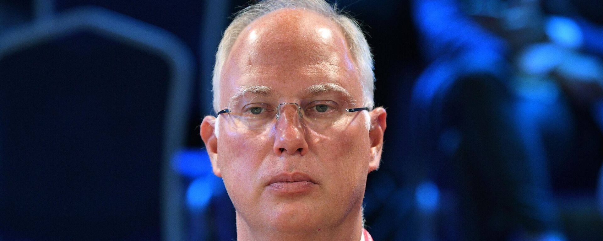 Rusya Doğrudan Yatırım Fonu (RDIF) Başkanı ve Rusya Devlet Başkanı'nın Yabancı Ülkelerle Yatırım ve Ekonomik İşbirliği Özel Temsilcisi Kirill Dmitriyev - Sputnik Türkiye, 1920, 15.12.2025