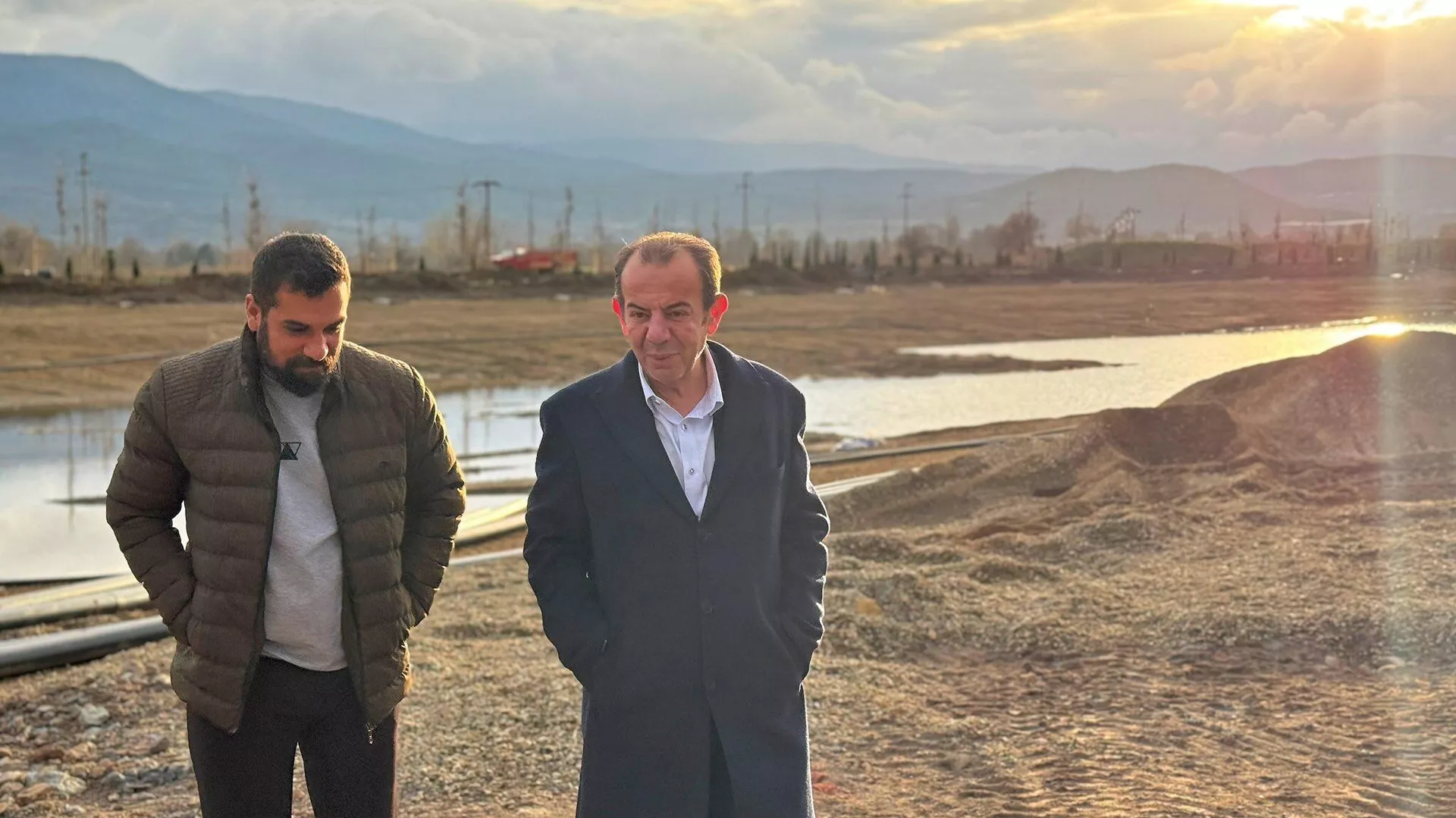 Tanju Özcan sosyal medya Tanju Özcan sosyal medya - Sputnik Türkiye, 1920, 17.12.2025