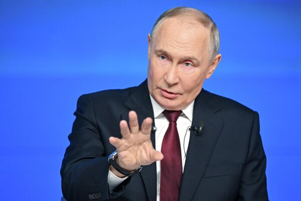Vladimir Putin&#x27;le Yılın Özeti, 2025 - Sputnik Türkiye