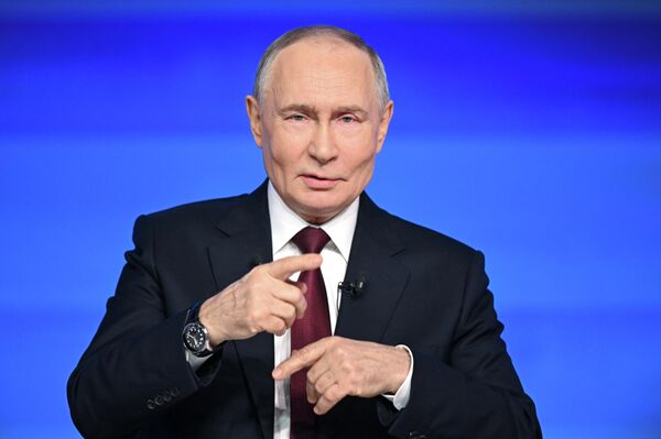 Vladimir Putin&#x27;le Yılın Özeti, 2025 - Sputnik Türkiye