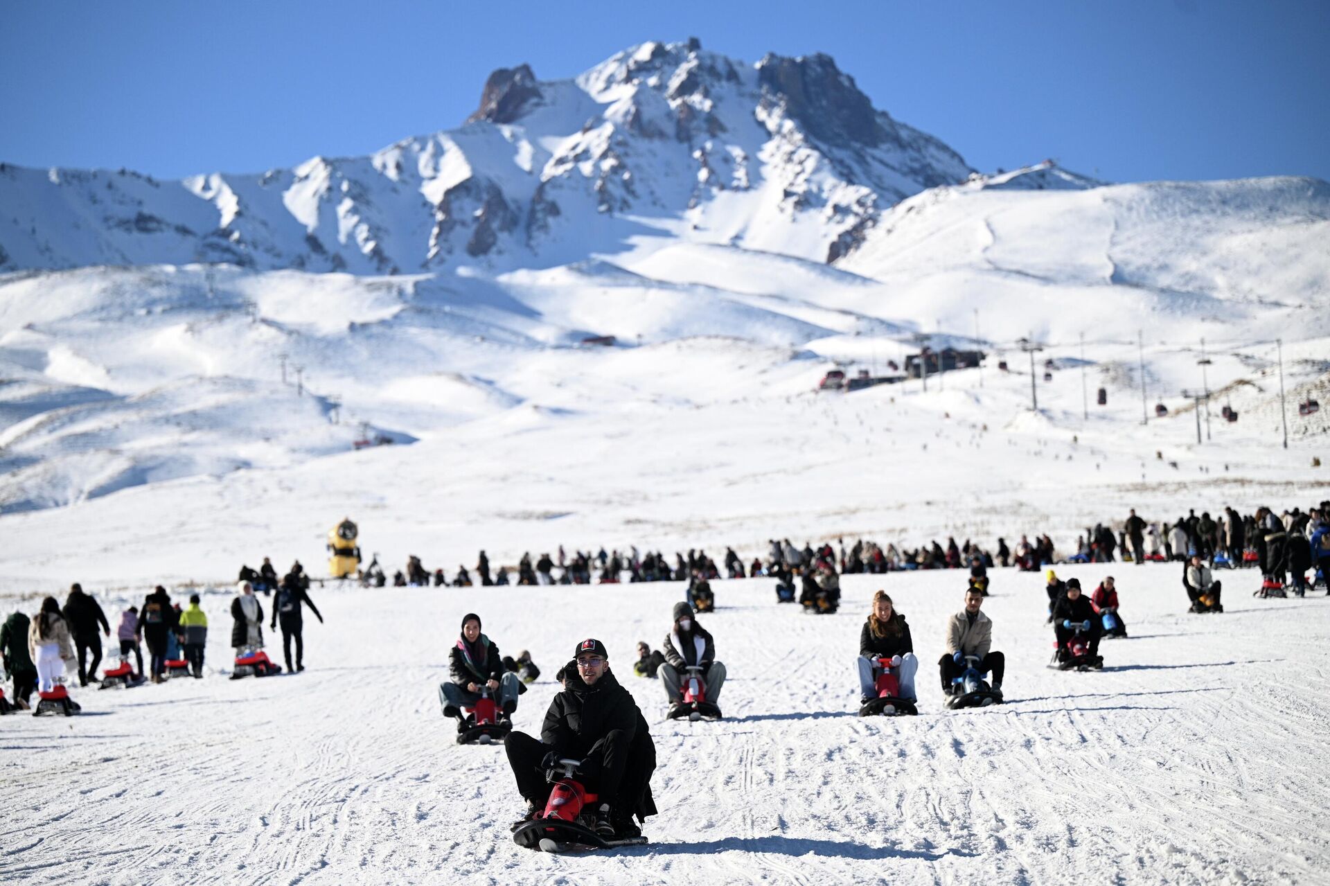 Kayak merkezleri - Sputnik Türkiye, 1920, 21.12.2025
