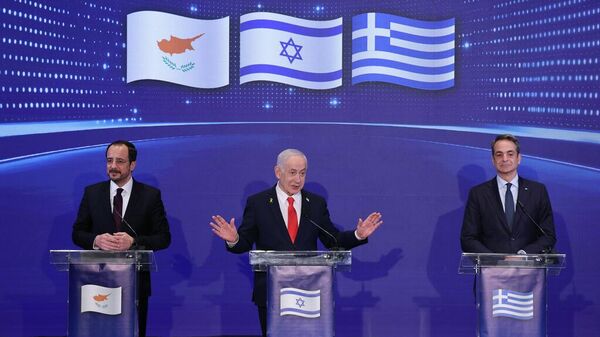 Hristodulidis, Netanyahu, Miçotakis - Sputnik Türkiye