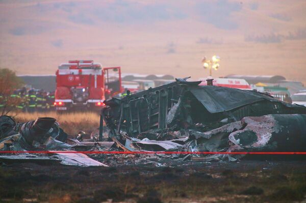 Türk Hava Kuvvetleri&#x27;ne (THK) ait C130 tipi askeri kargo uçağı, 11 Kasım&#x27;da Gürcistan-Azerbaycan sınırında düştü. Milli Savunma Bakanlığı, 20 askerin şehit olduğunu açıkladı. - Sputnik Türkiye
