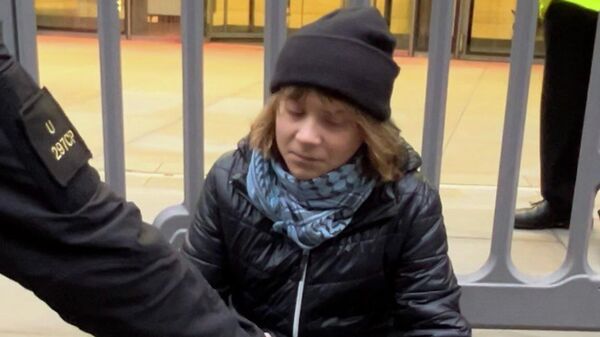 Londra’da Filistin yanlısı protestoya polis müdahalesi - Sputnik Türkiye