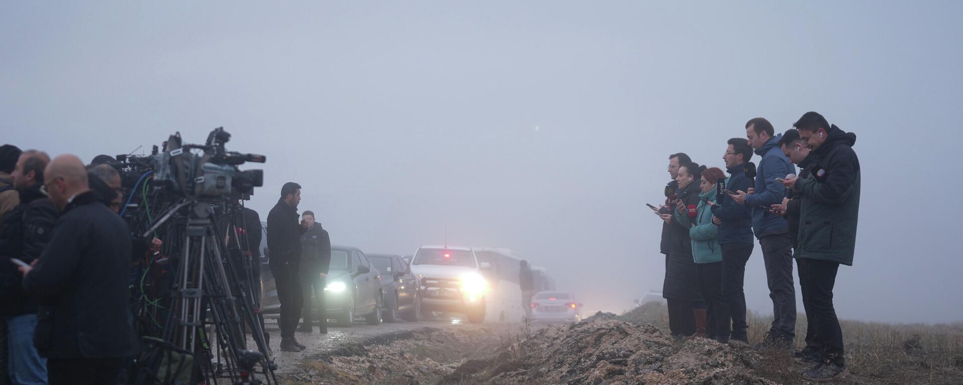 Enkaz bölgesi - Sputnik Türkiye, 1920, 22.01.2026