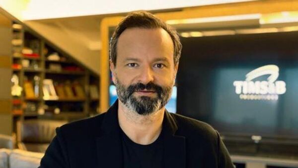 Yapımcı Timur Savcı gözaltına alındı
 - Sputnik Türkiye