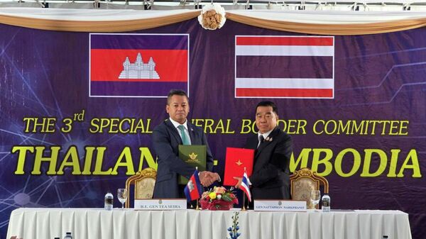 Tayland ve Kamboçya, sınır çatışmalarının ardından ateşkes ilan etti - Sputnik Türkiye