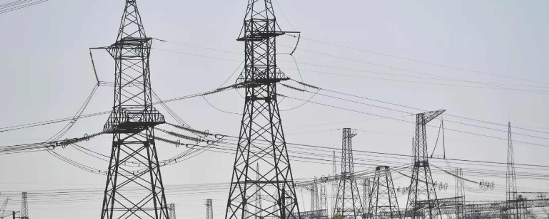 Zaporojye NGS elektrik iletim hatları Zaporojye NGS elektrik iletim hatları - Sputnik Türkiye, 1920, 09.07.2026