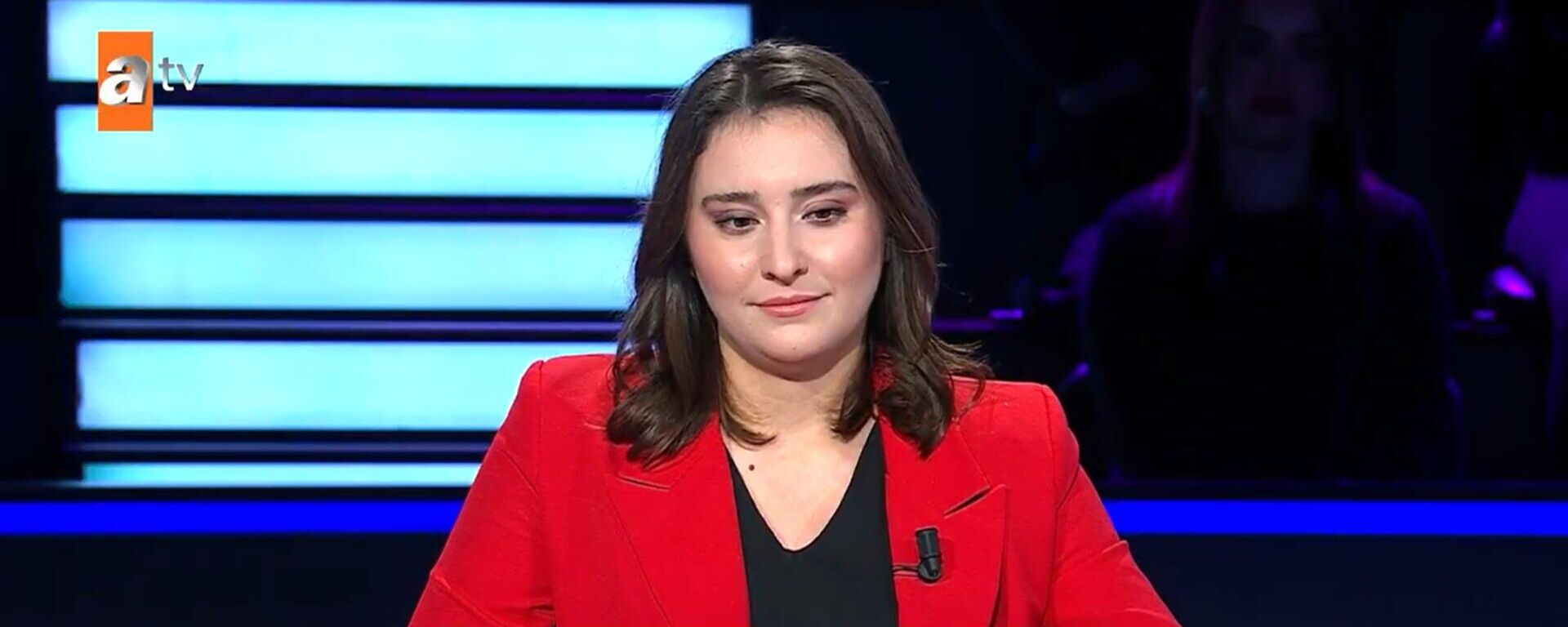 Kim Milyoner Olmak İster yarışmacı - Sputnik Türkiye, 1920, 29.12.2025