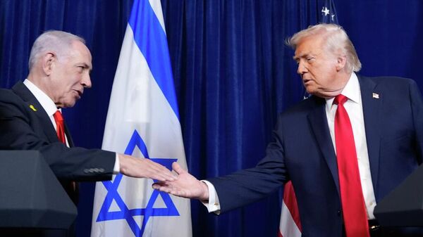 Trump Netanyahu - Sputnik Türkiye
