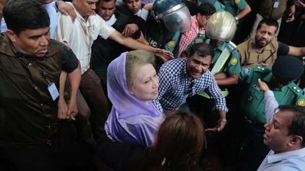 Bangladeş'in ilk kadın başbakanı Begüm Halide Ziya 80 yaşında öldü - Sputnik Türkiye