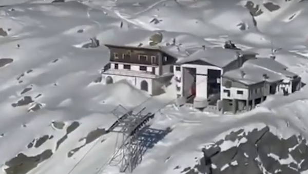 İtalya'nın kuzeyindeki Verbano-Cusio-Ossola’da teleferik kazası - Sputnik Türkiye