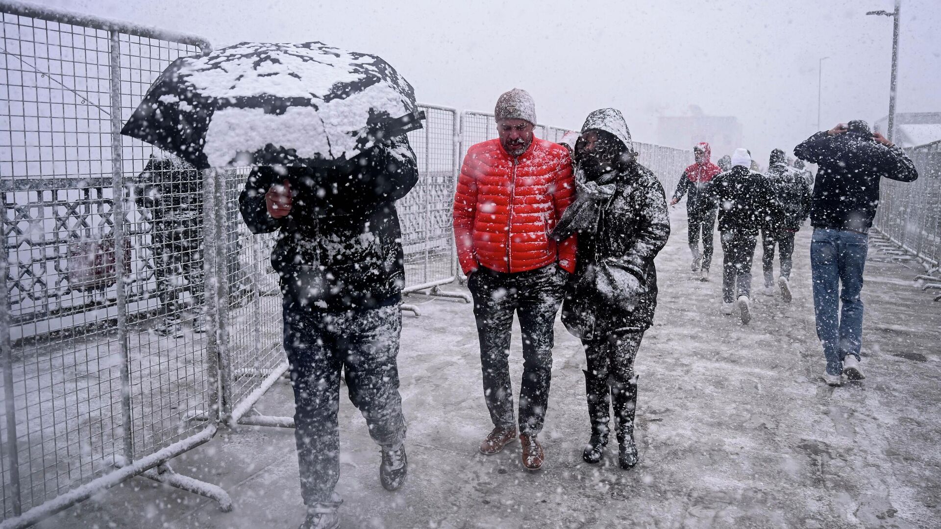 istanbul kar yağışı - Sputnik Türkiye, 1920, 12.01.2026