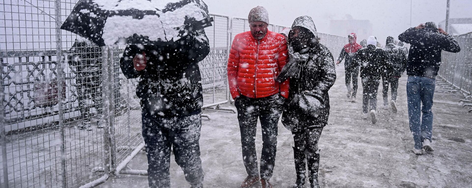 istanbul kar yağışı - Sputnik Türkiye, 1920, 12.01.2026