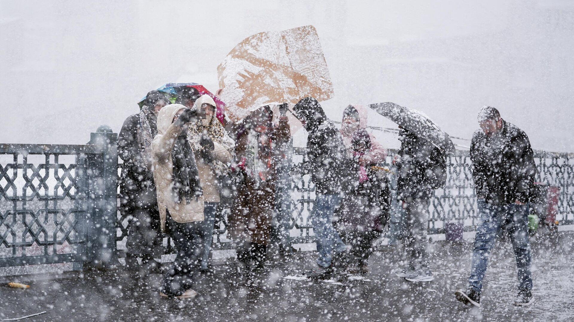 istanbul kar yağışı - Sputnik Türkiye, 1920, 02.01.2026