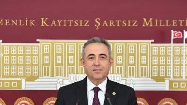 İrfan Karatutlu  - Sputnik Türkiye