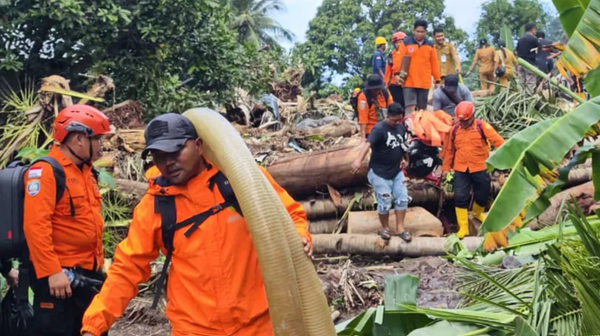 Endonezya sel  - Sputnik Türkiye