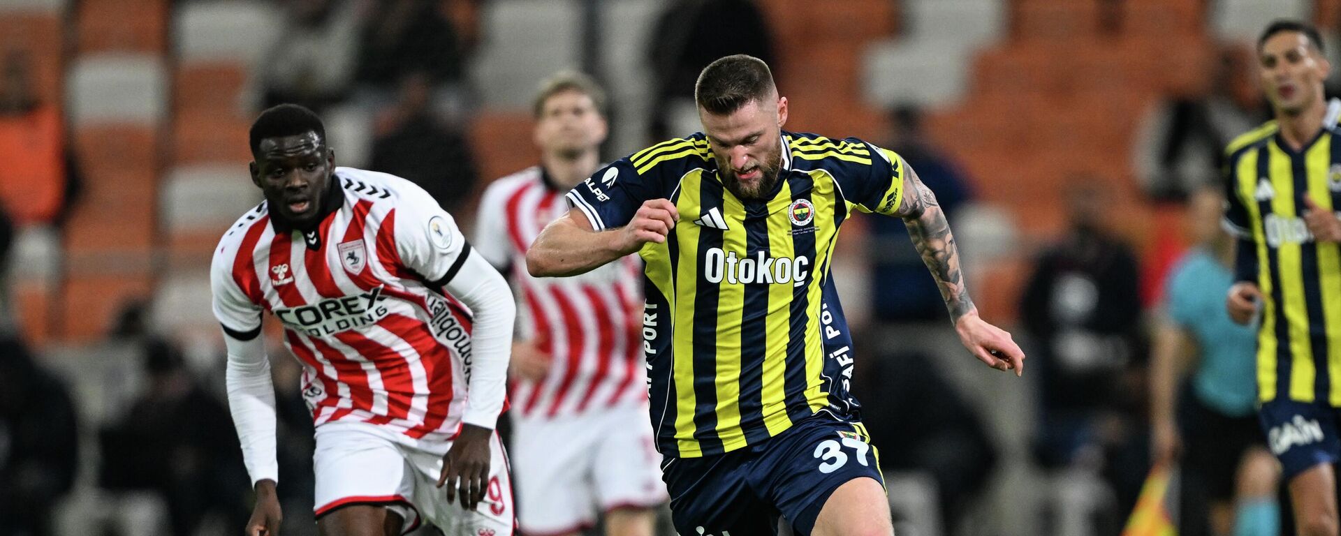 Fenerbahçe - Sputnik Türkiye, 1920, 07.01.2026