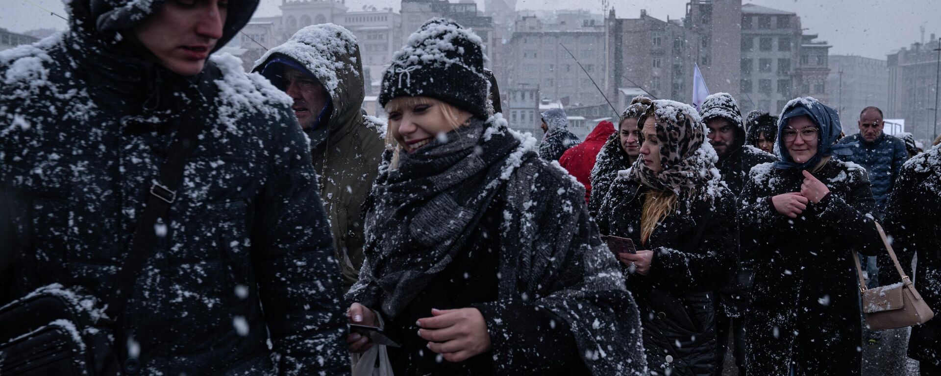 İstanbul kar yağışı uyarısı - Sputnik Türkiye, 1920, 10.01.2026
