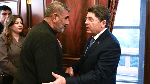 Adalet Bakanı Yılmaz Tunç ve Nizamettin Kabaiş - Sputnik Türkiye