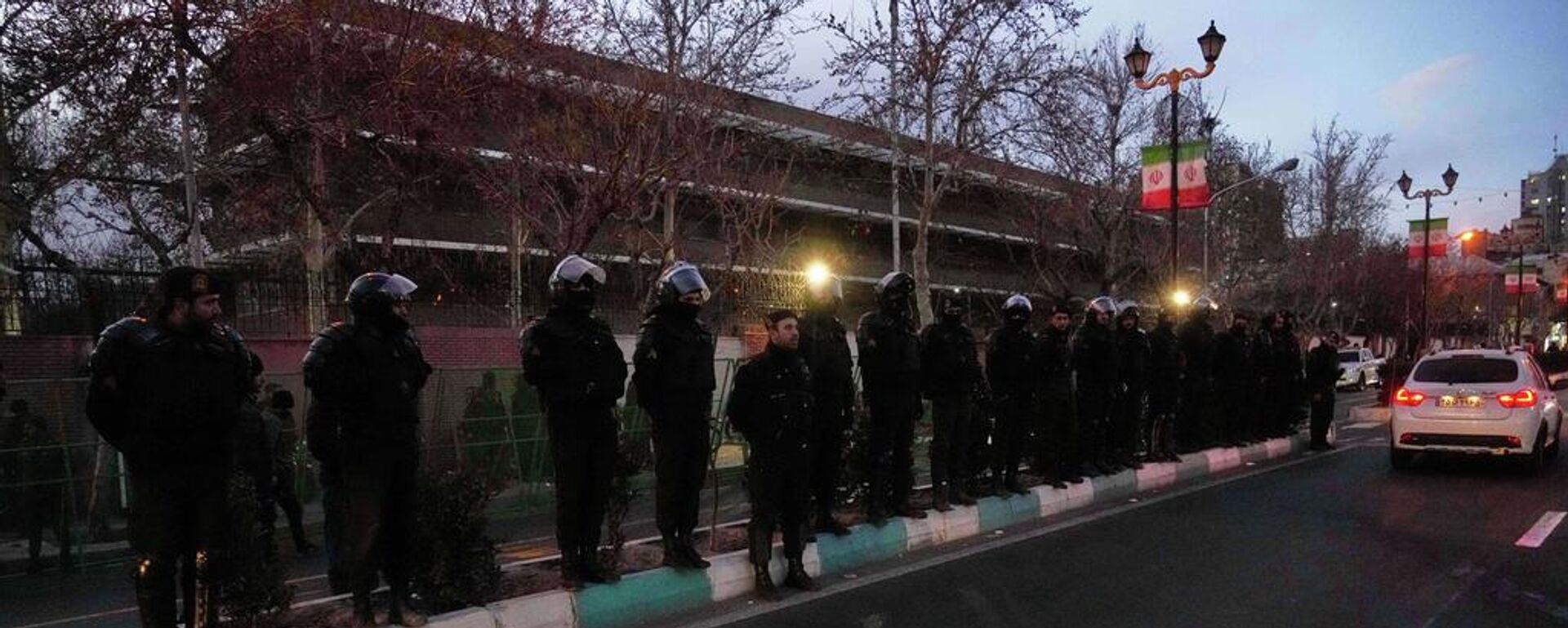 İngiltere'nin Tahran Büyükelçiliği  - Sputnik Türkiye, 1920, 15.01.2026