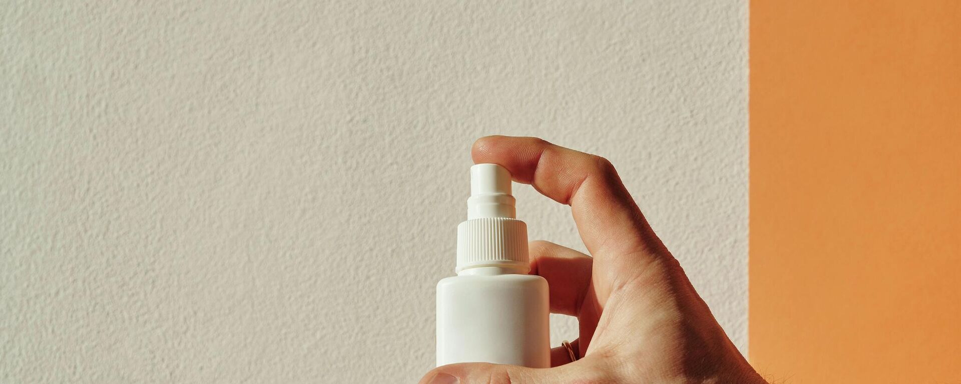 Bilim insanlarından 'hayati' buluş: Sprey gibi sıkılıyor, bir saniyede kanamayı durduruyor - Sputnik Türkiye, 1920, 15.01.2026