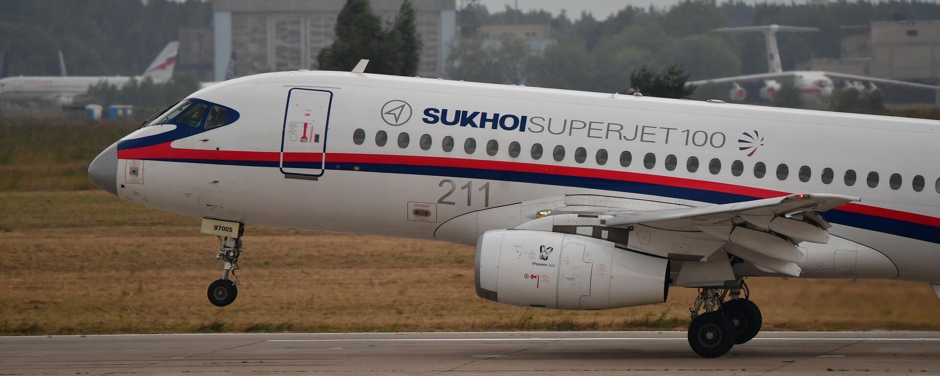 El avión Sukhoi SuperJet - Sputnik Türkiye, 1920, 19.01.2026