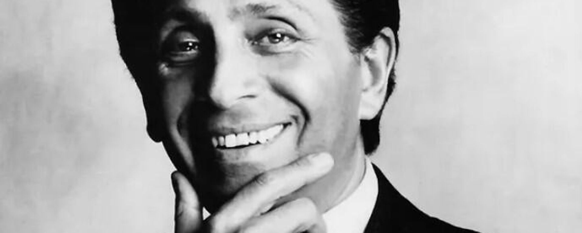 Valentino Garavani - Sputnik Türkiye, 1920, 19.01.2026