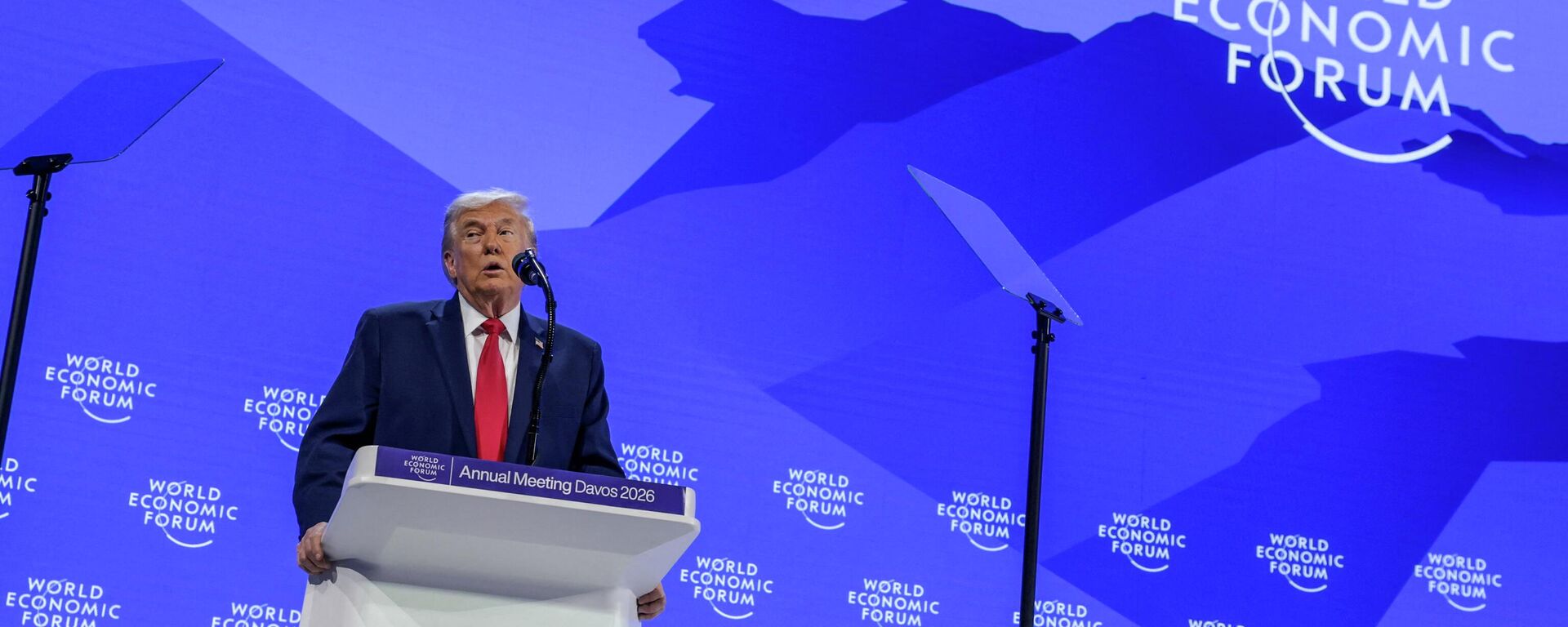 Trump, Davos'taki Dünya Ekonomik Forumu'nda konuşma yapıyor - Sputnik Türkiye, 1920, 23.01.2026