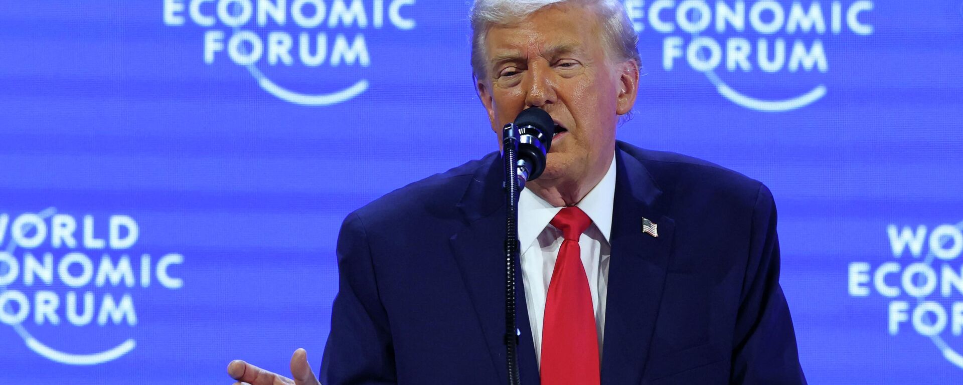 Trump, Davos'taki Dünya Ekonomik Forumu'nda konuştu - Sputnik Türkiye, 1920, 21.01.2026
