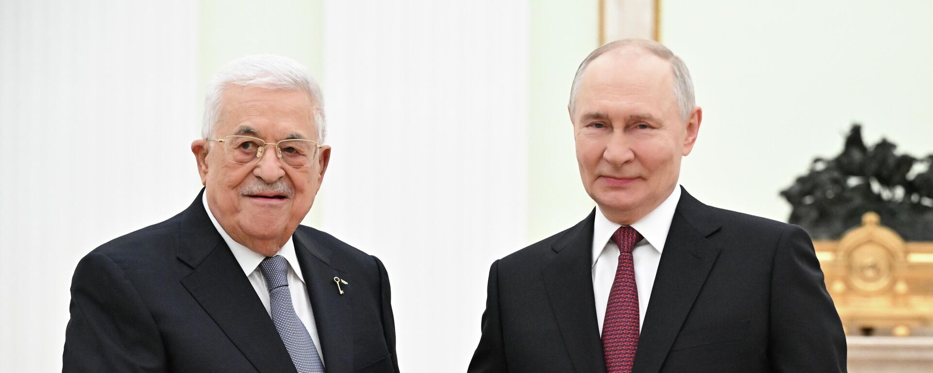 Cuộc gặp giữa Tổng thống Nga Vladimir Putin và Tổng thống Palestine Mahmoud Abbas - Sputnik Türkiye, 1920, 22.01.2026