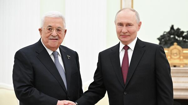 Cuộc gặp giữa Tổng thống Nga Vladimir Putin và Tổng thống Palestine Mahmoud Abbas - Sputnik Türkiye