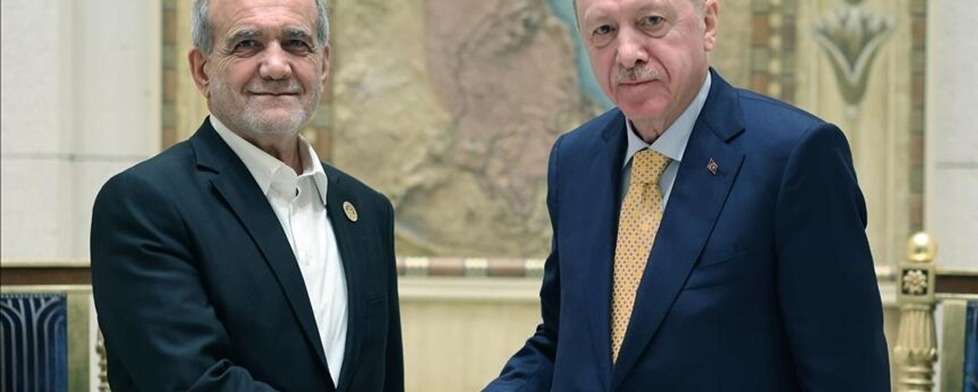 Pezeşkiyan ve Erdoğan - Sputnik Türkiye, 1920, 22.01.2026