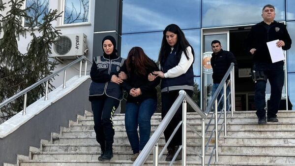 Kahramanmaraş'ta bebeğe şiddet uyguladığı gerekçesiyle yargılanan hemşire tutuklandı
 - Sputnik Türkiye