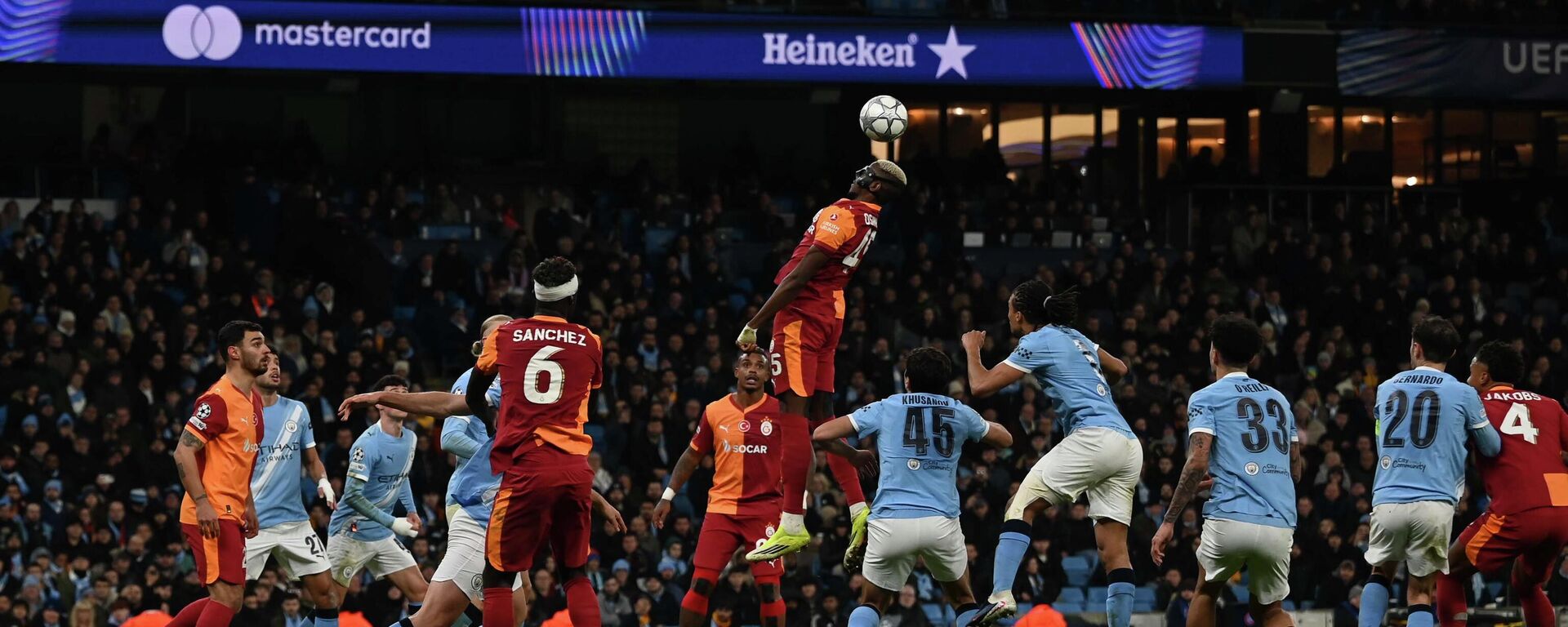 Manchester City-Galatasaray  - Sputnik Türkiye, 1920, 29.01.2026