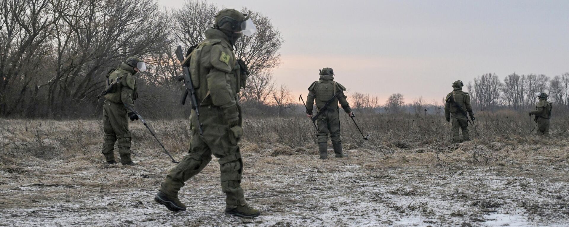 Özel askeri harekat bölgesinde görev yapan Rus askerler - Sputnik Türkiye, 1920, 29.01.2026