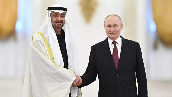 Rusya lideri Vladimir Putin-BAE Devlet Başkanı El Nahyan - Sputnik Türkiye