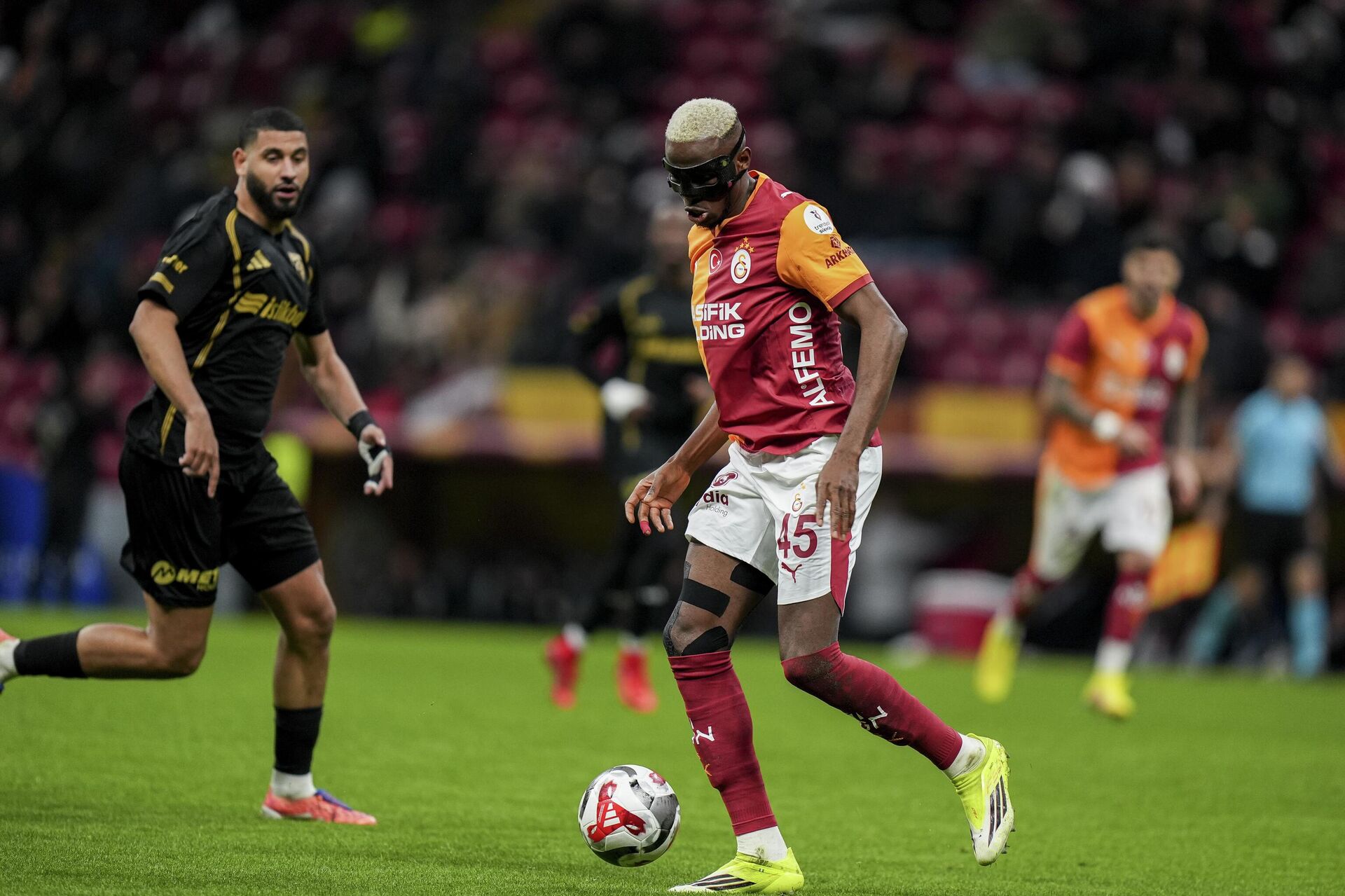 Galatasaray - Sputnik Türkiye, 1920, 02.02.2026